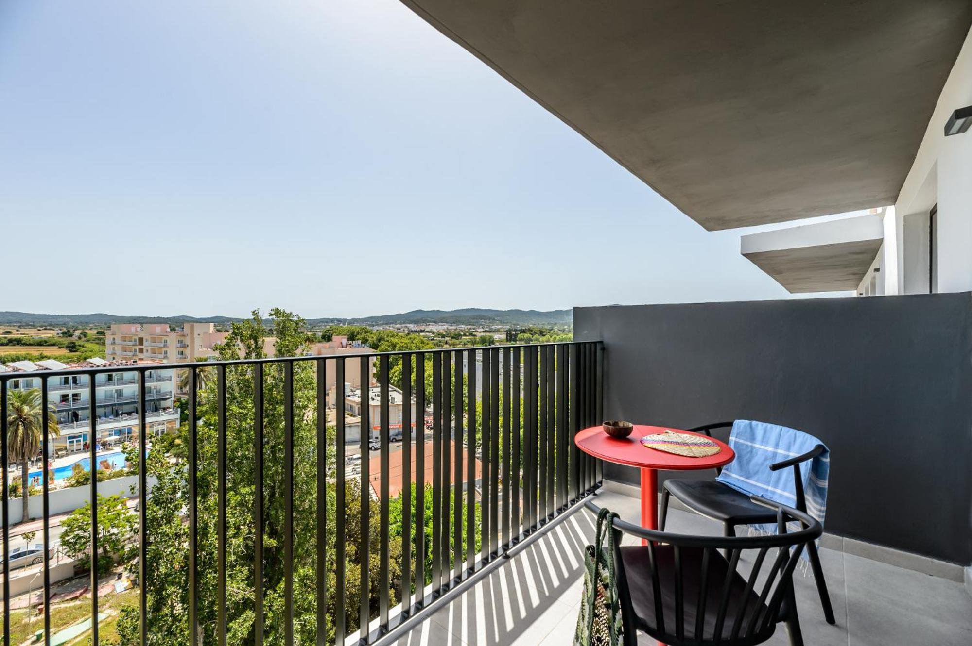 Hotel Vibra District - Adults Only Sant Antoni de Portmany Exterior foto