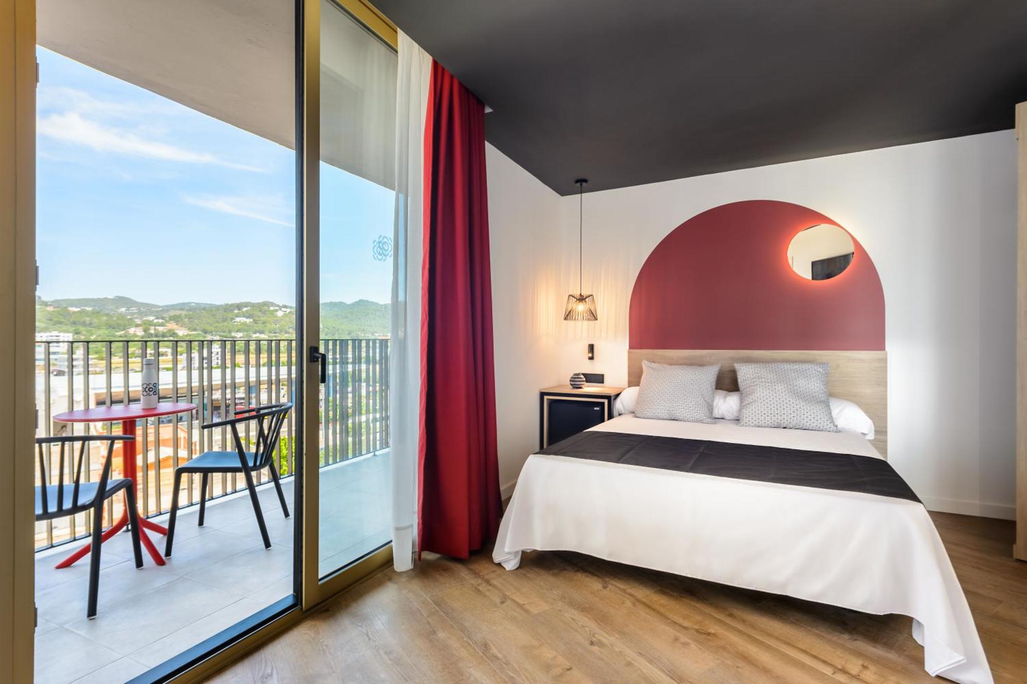 Hotel Vibra District - Adults Only Sant Antoni de Portmany Exterior foto