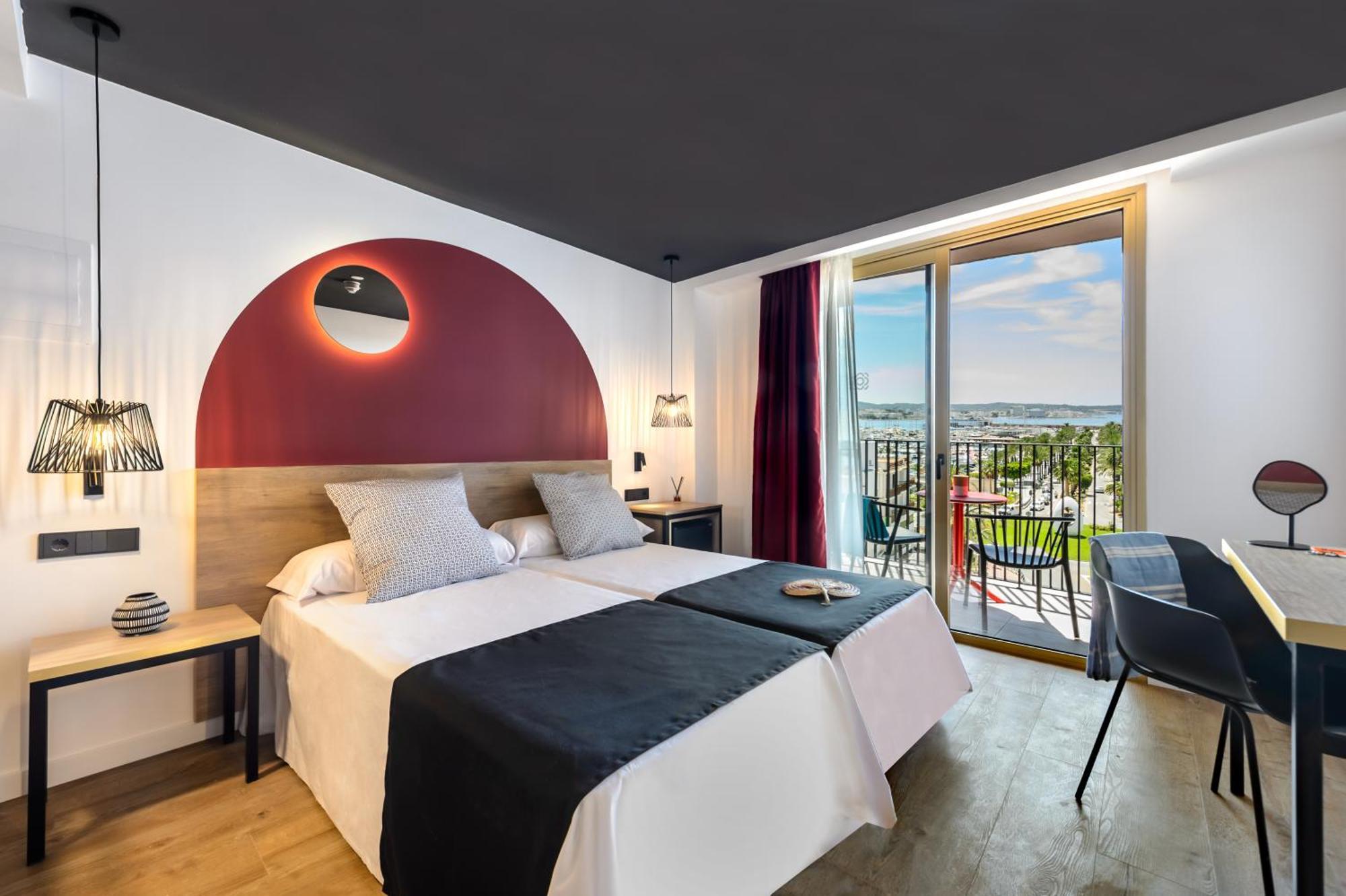 Hotel Vibra District - Adults Only Sant Antoni de Portmany Exterior foto