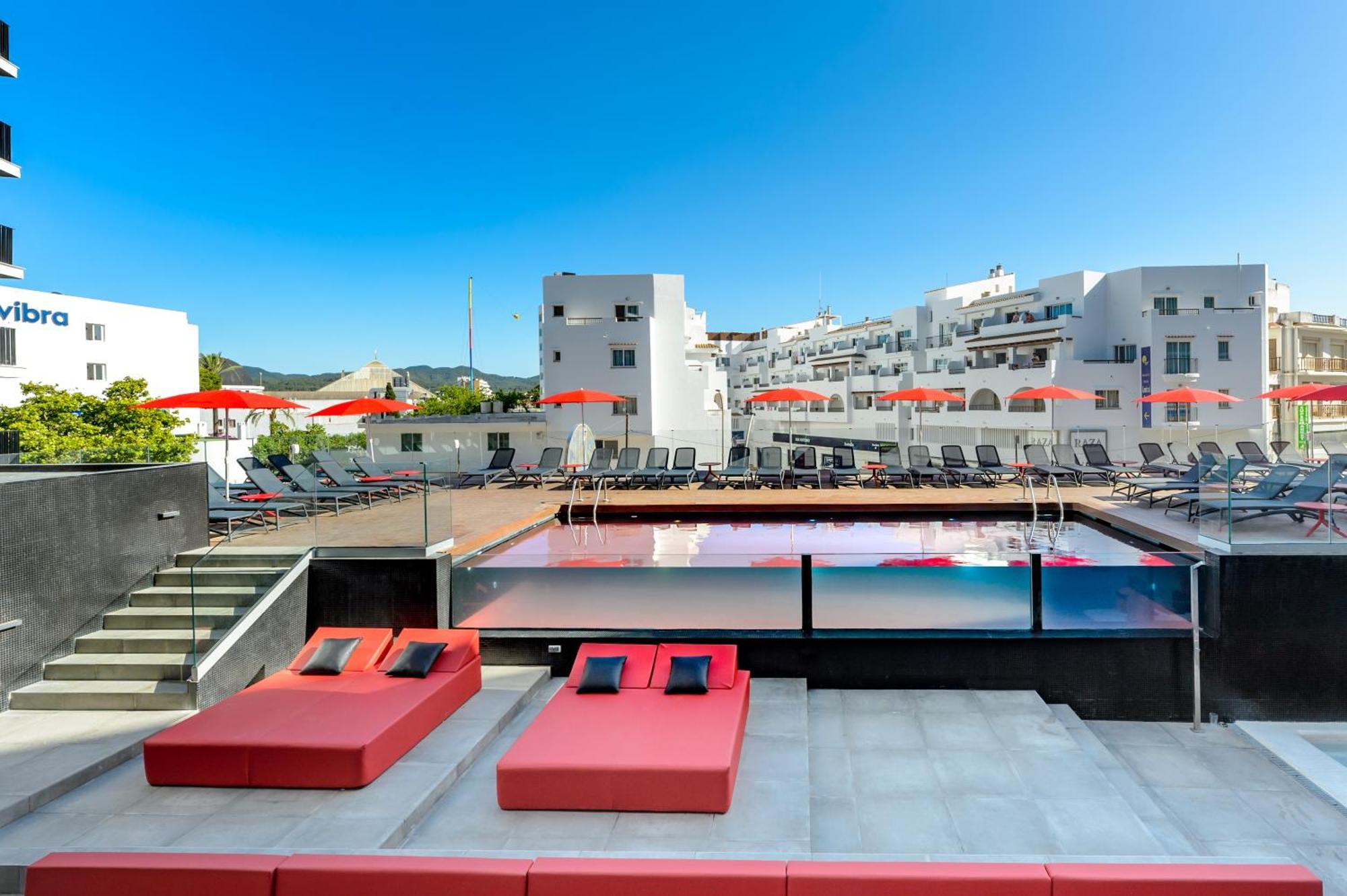 Hotel Vibra District - Adults Only Sant Antoni de Portmany Exterior foto